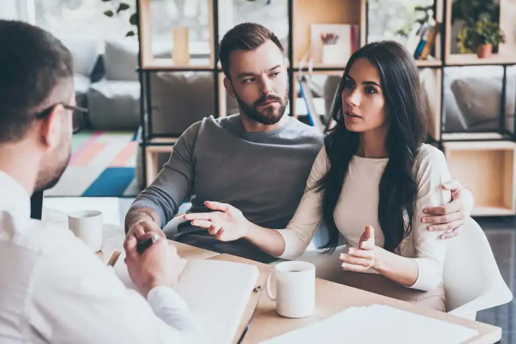 What Is a Fixed Annuity – Definition, Pros and Cons